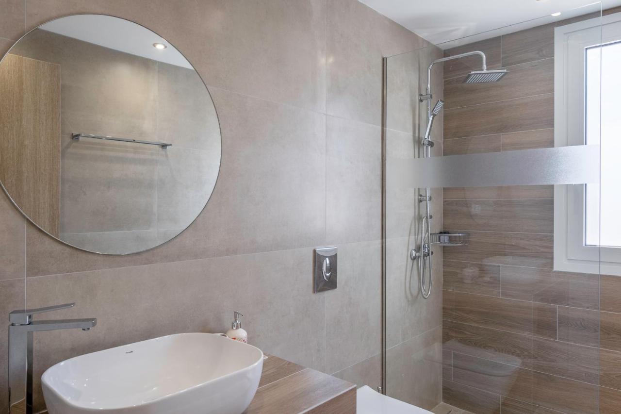 Divine 2Br Apartment In The Heart Of Athen Exterior foto